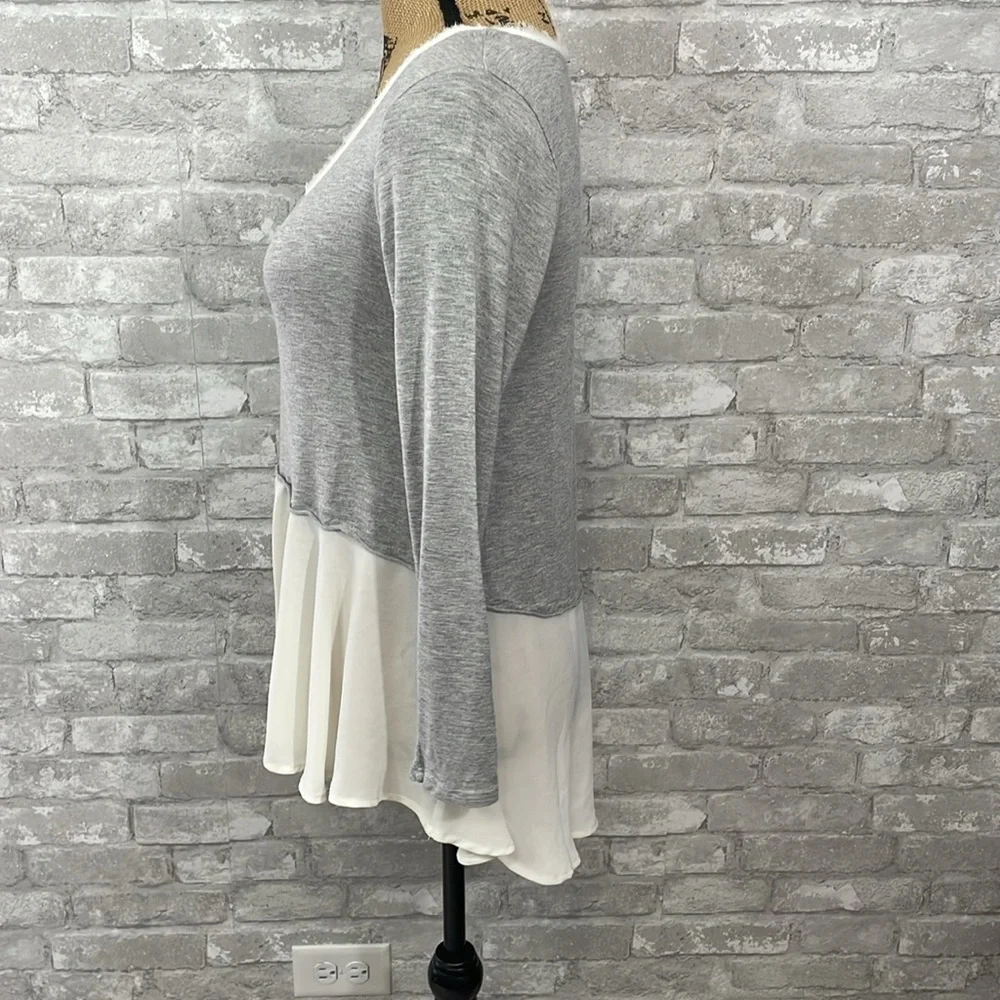 MIXXOLOGY Eyelash Pullover Top - Picture 3 of 5